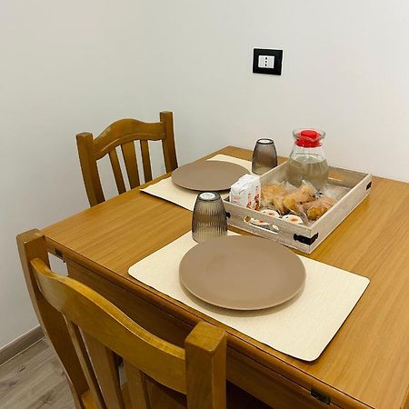 Apartament Essential House Brindisi Zewnętrze zdjęcie