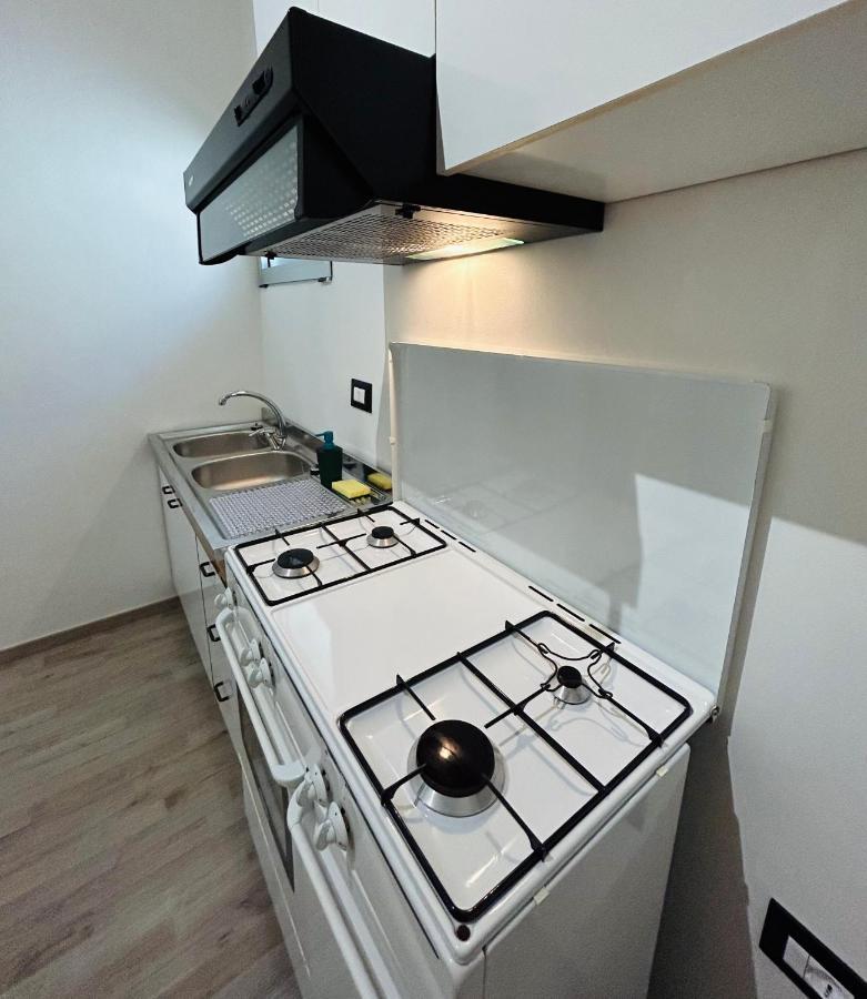 Apartament Essential House Brindisi Zewnętrze zdjęcie